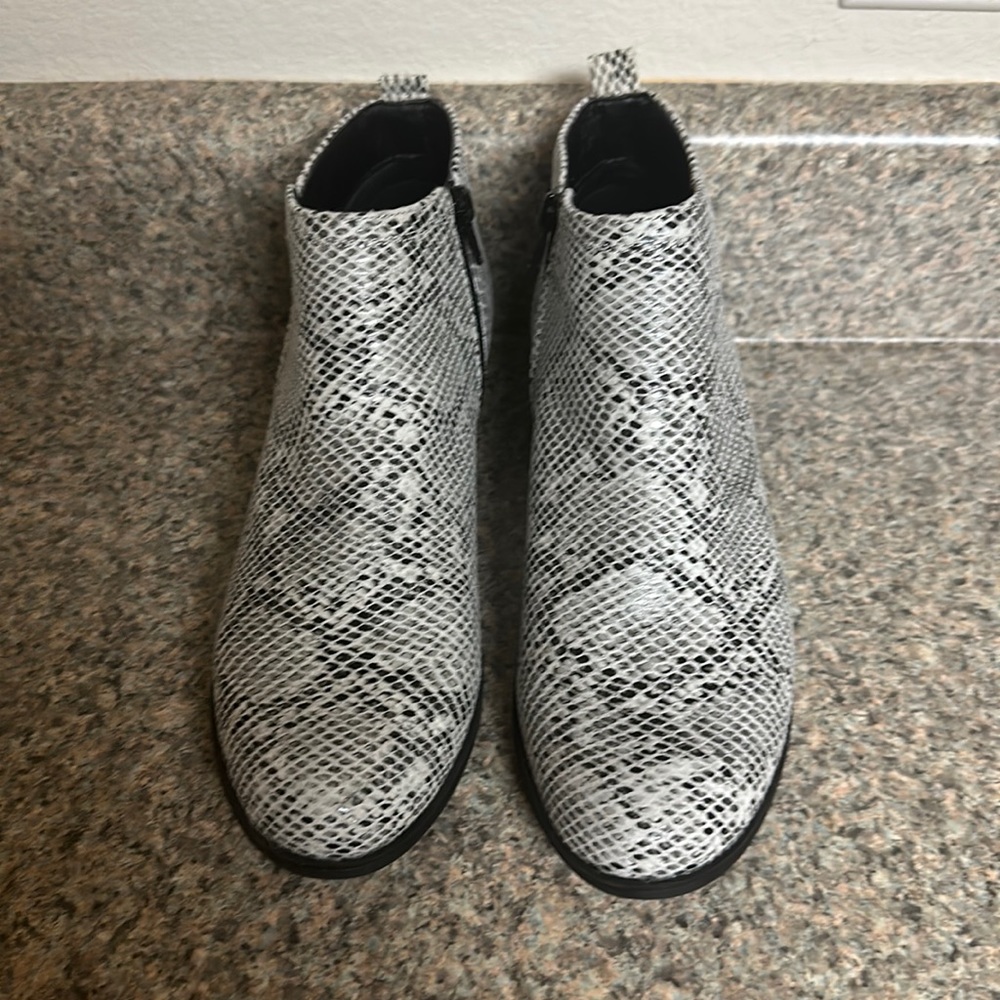 Snakeskin print boots